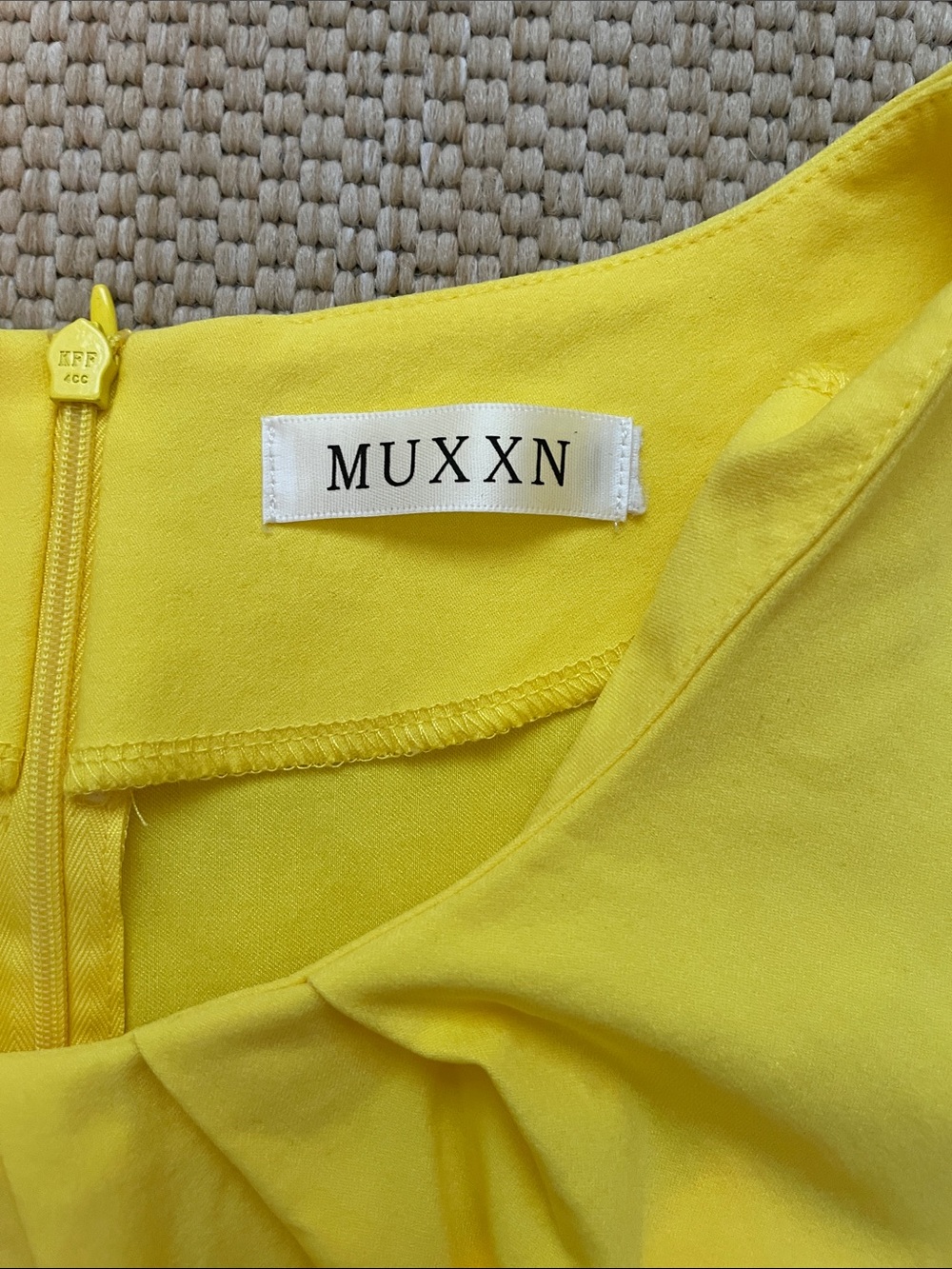 MEXXU Yellow Pleated Midi Sheath Dress - Picture 6 of 7